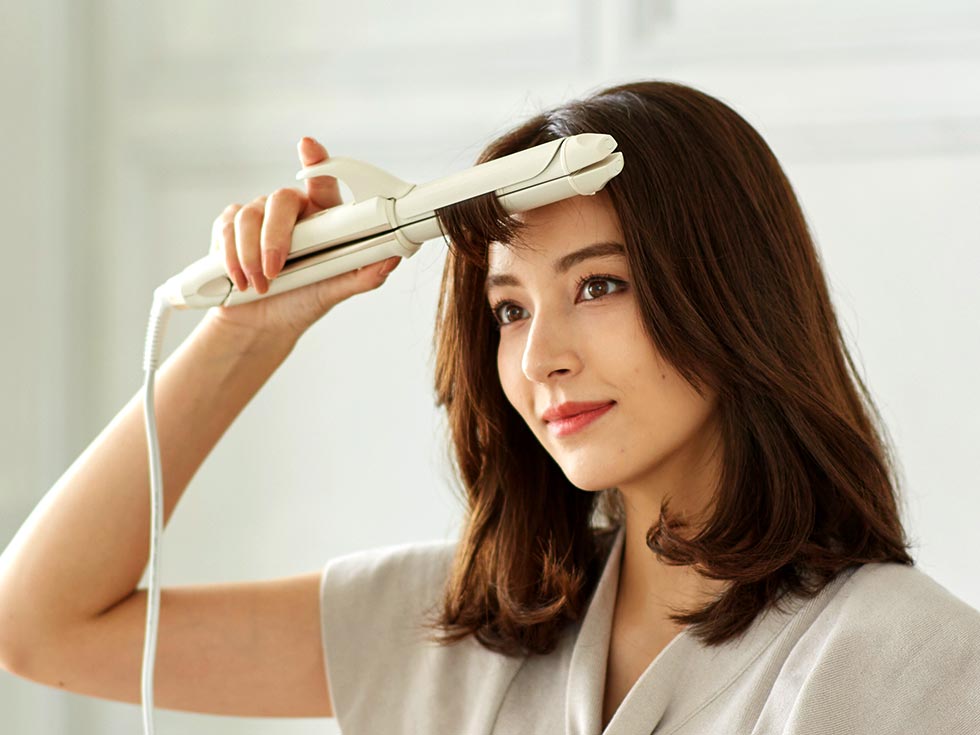 サロンセンス300 2WAY 30mm KHR-7530 ショートヘアでも
ロングヘアでも使いやすい！