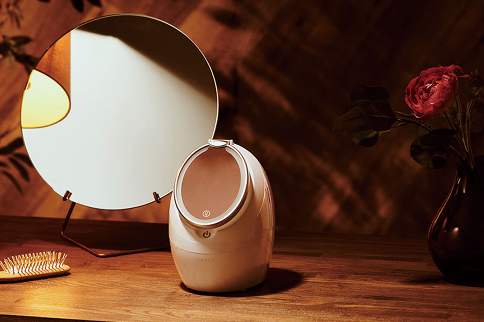 エナージュフェイススチーマーKBE-1530　ENAGE エナージュ　ハリとうるおいの素肌力。クレンジングにぴったりのフェイススチーマー