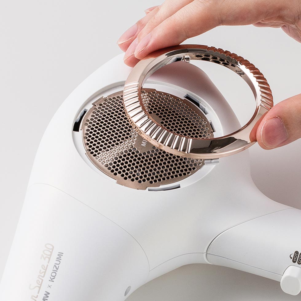 サロンセンス300　KHD-9480　着脱式吸込み口カバーでお掃除かんたん