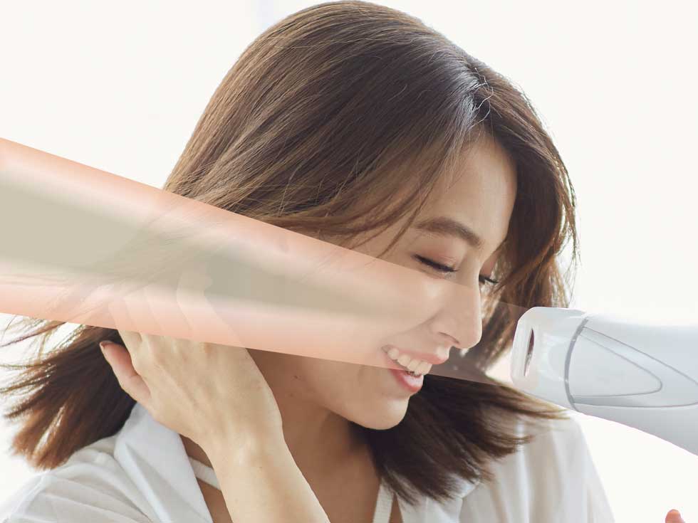 マイナスイオンヘアドライヤーKHD-9820 | コイズミオンラインショップ