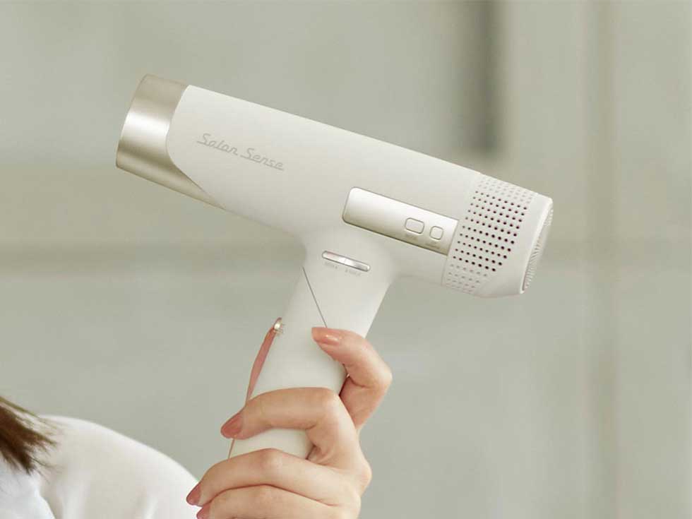 サロンセンス イオンバランスドライヤー KHD-9971 イオンバランスなら、乾かしながら「うるおい」「ツヤ」「なめらかさ」を実現