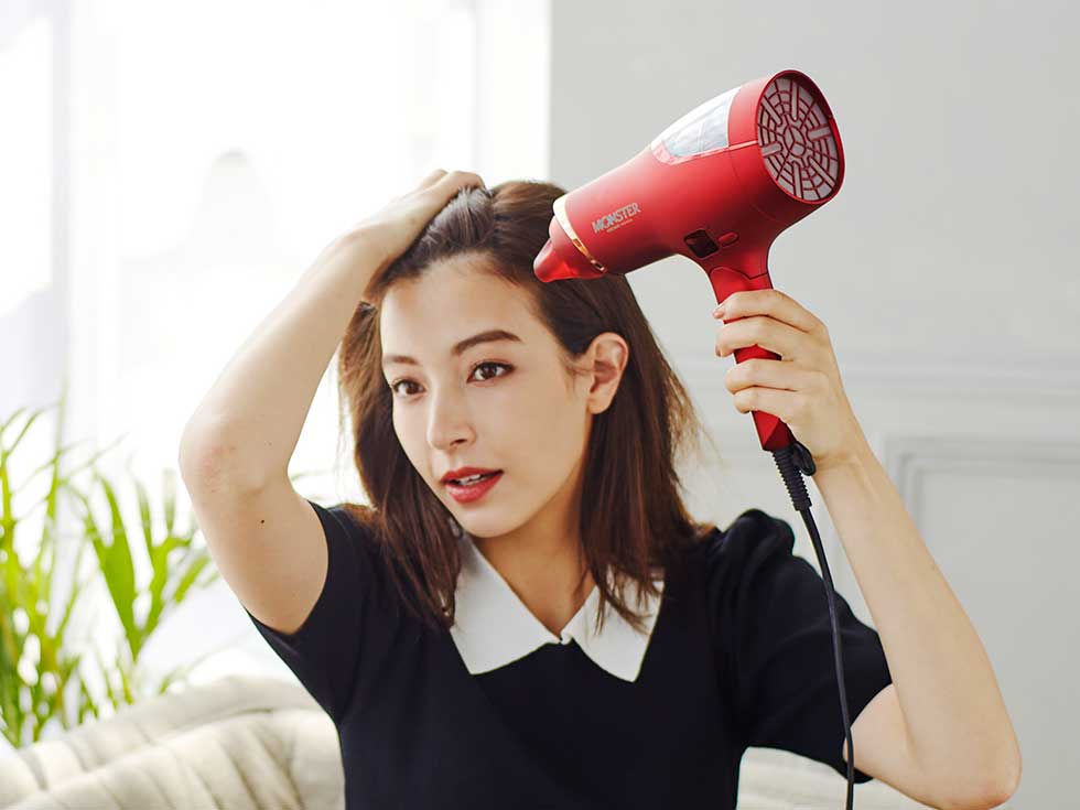 モンスター ドライヤー KHD-W915 スカルプ機能