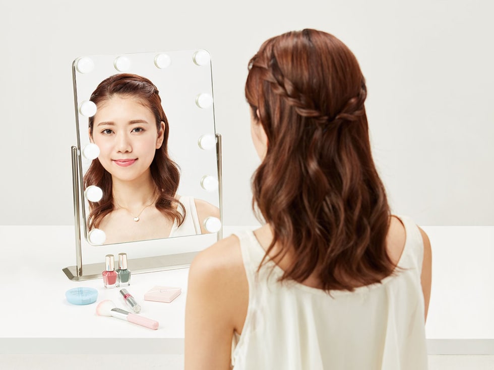 KBE-3170 女優ミラー 使用イメージ