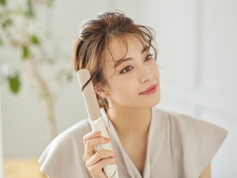 サロンセンス300 ストレートアイロン KHS-8770 キューティクル整う