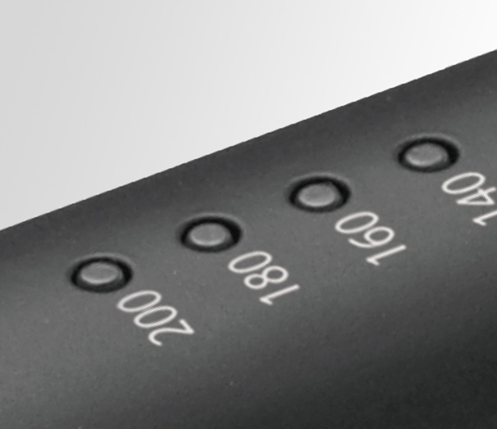 ヴィダルサスーン VSI-1019　最大200℃の温度設定