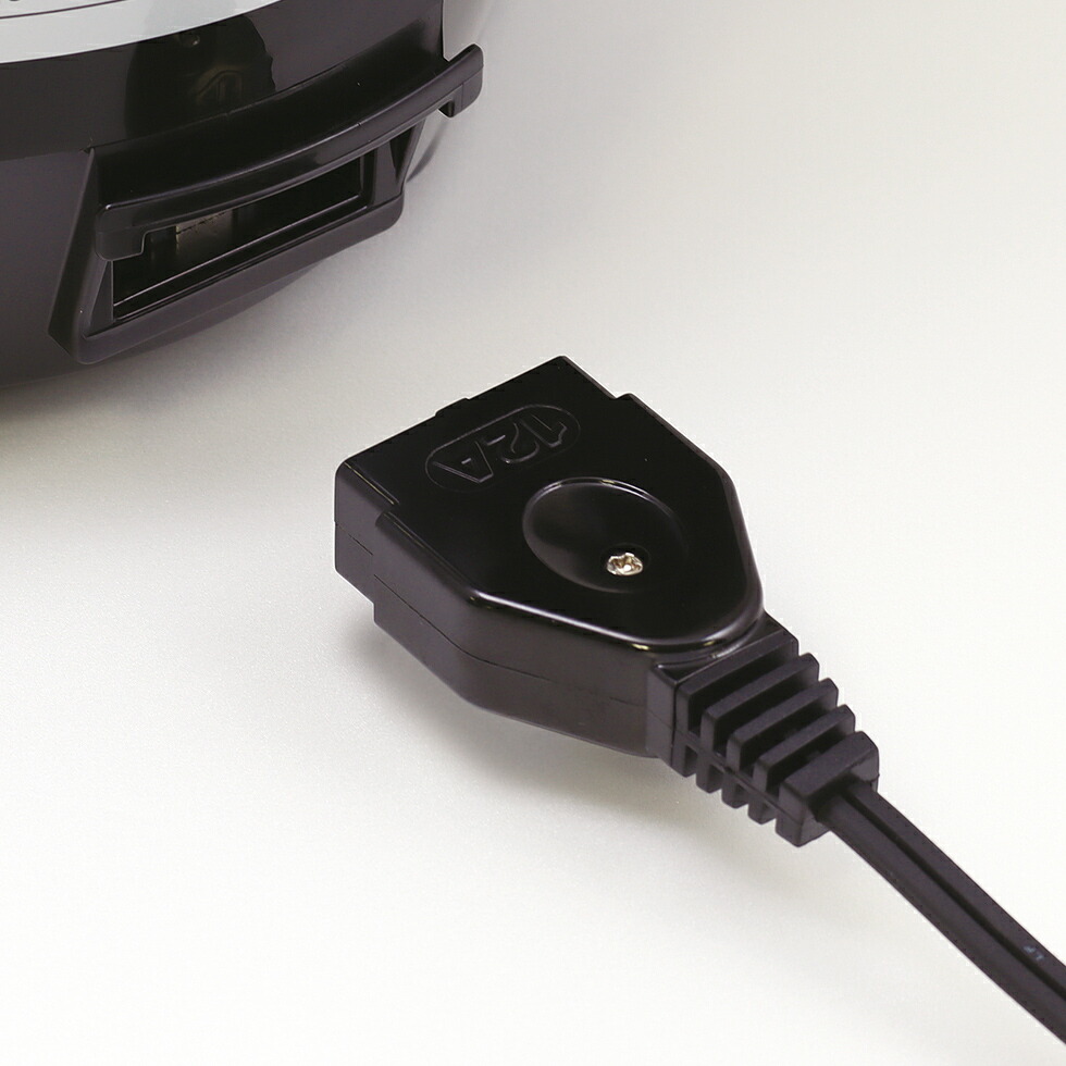 マグネットコードで
持ち運びもお手入れもラク。