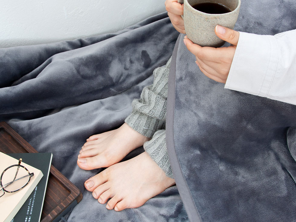 通電しなくても<br>そのままであたたかい