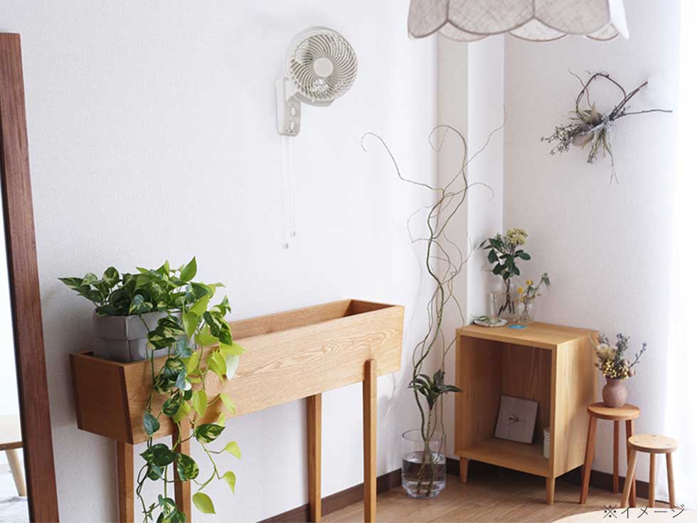 壁掛けサーキュレーター KCF-2323 設置イメージ