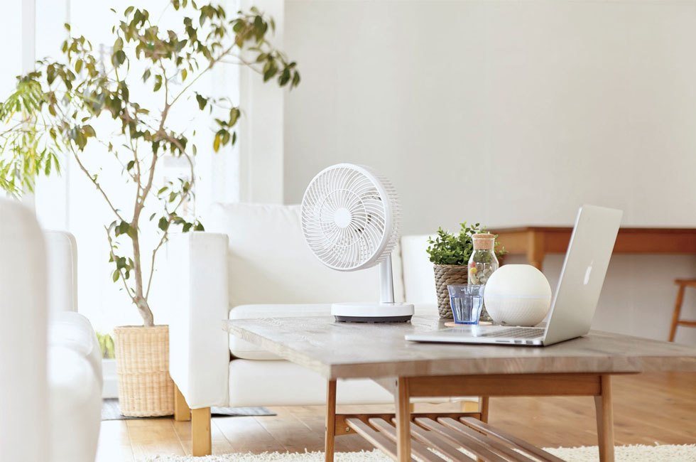 KLF-2014 インテリアにあうデザインの卓上ファン