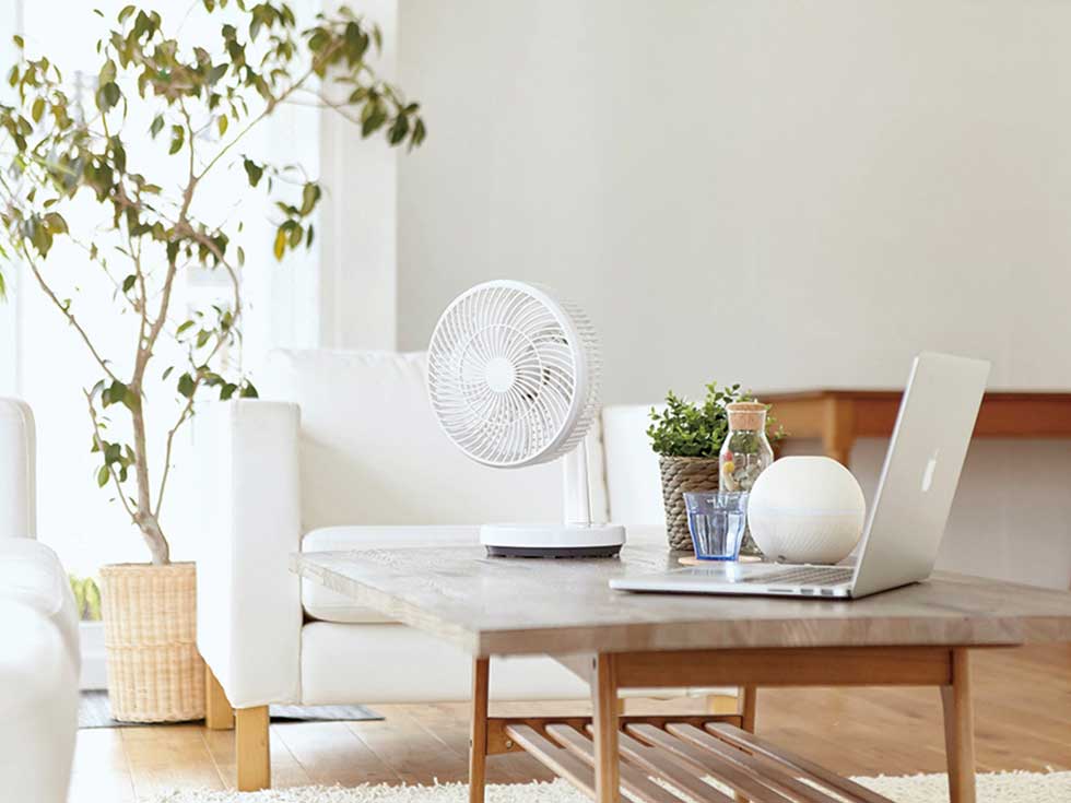 KLF-2014 インテリアにあうデザインの卓上ファン