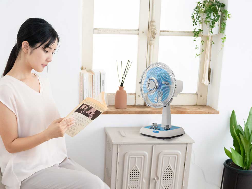 KLF-2056 3段階の風量調節