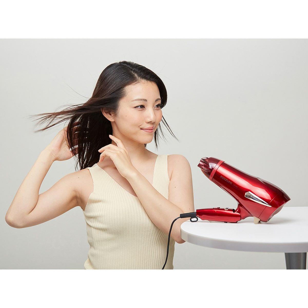 販売終了マイナスイオンヘアドライヤーKHD-9020 | コイズミオンライン