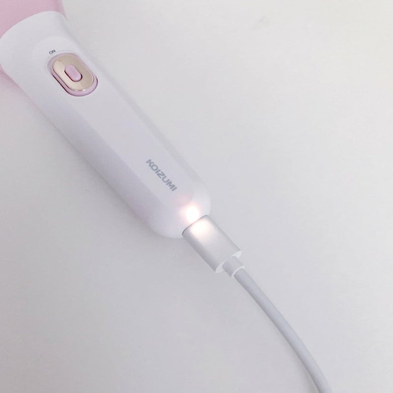 KLC0620 充電中はライトで表示