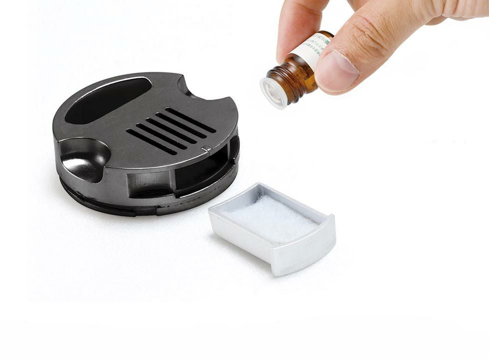 000000000732-04.jpg?size=l&w=