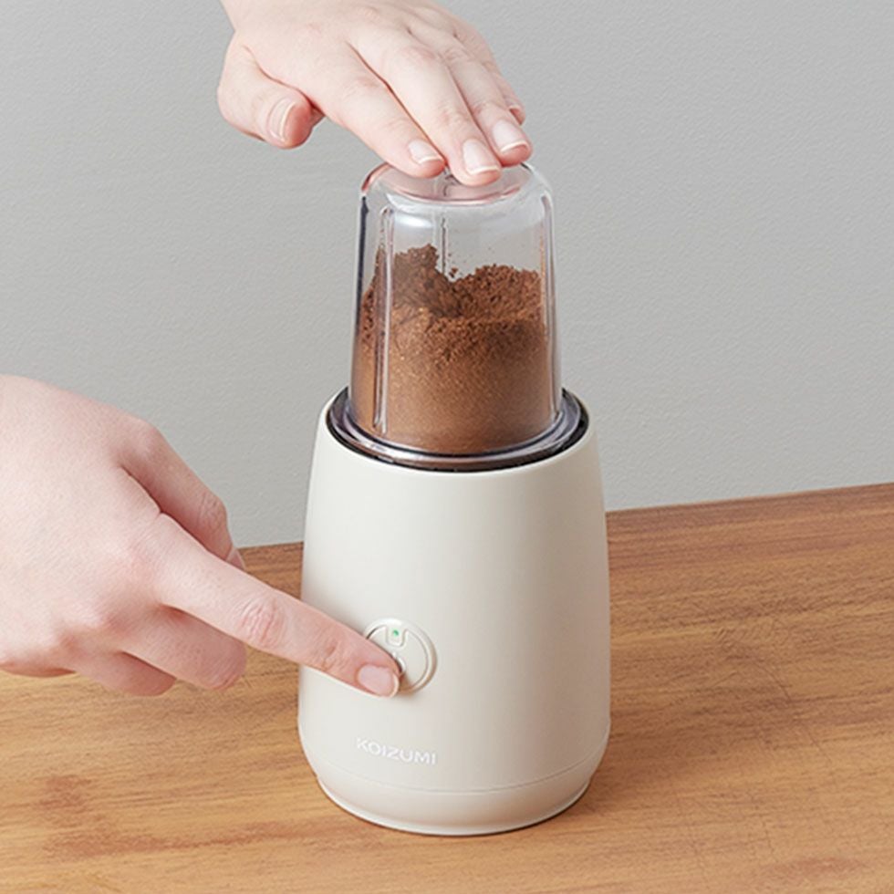 USB充電式コードレスミルミキサーKMZ-0402 | コイズミオンラインショップ