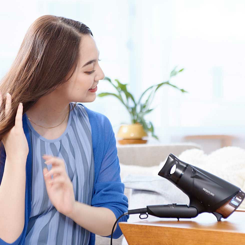 販売終了】マイナスイオンドライヤーKHD-9140 | コイズミオンライン