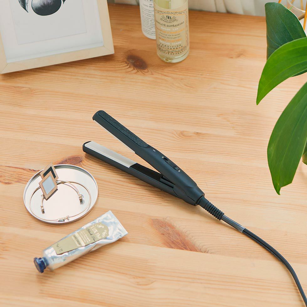 サロンセンスミニストレートアイロンKHS-8430 | コイズミオンライン