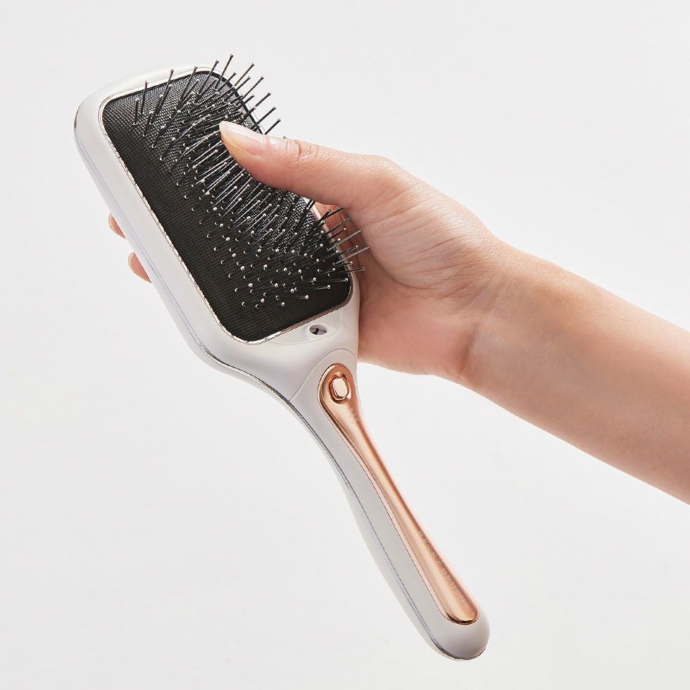 マイナスイオンタイプリセットブラシKBE-2420 | コイズミオンライン