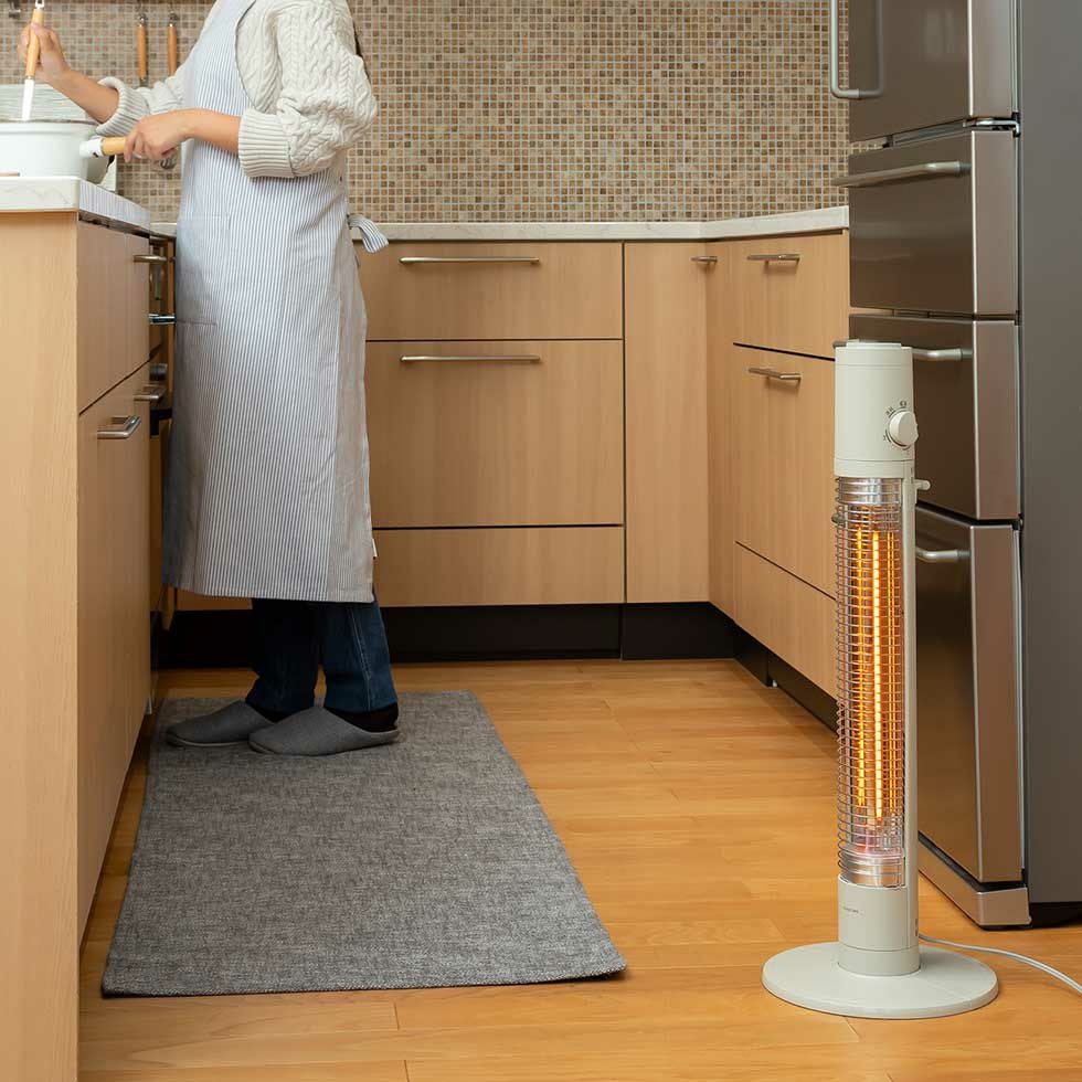 販売終了】グラファイトヒーター遠赤電気ストーブKKS-0634 | コイズミ