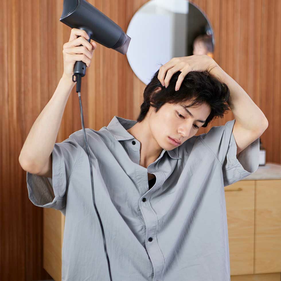 マイナスイオンヘアドライヤーKHD-9240 | コイズミオンラインショップ