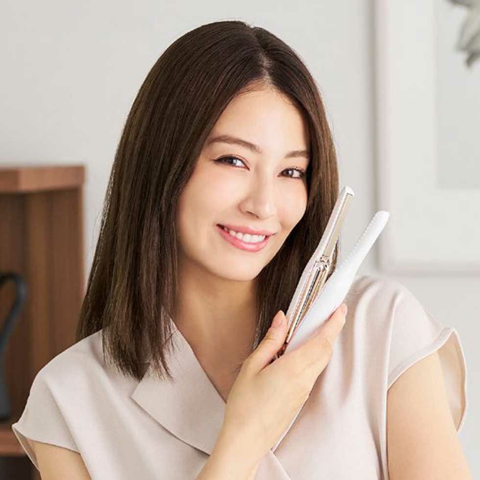 コードレスストレートアイロンスリムプレートKHS-8650 | コイズミ