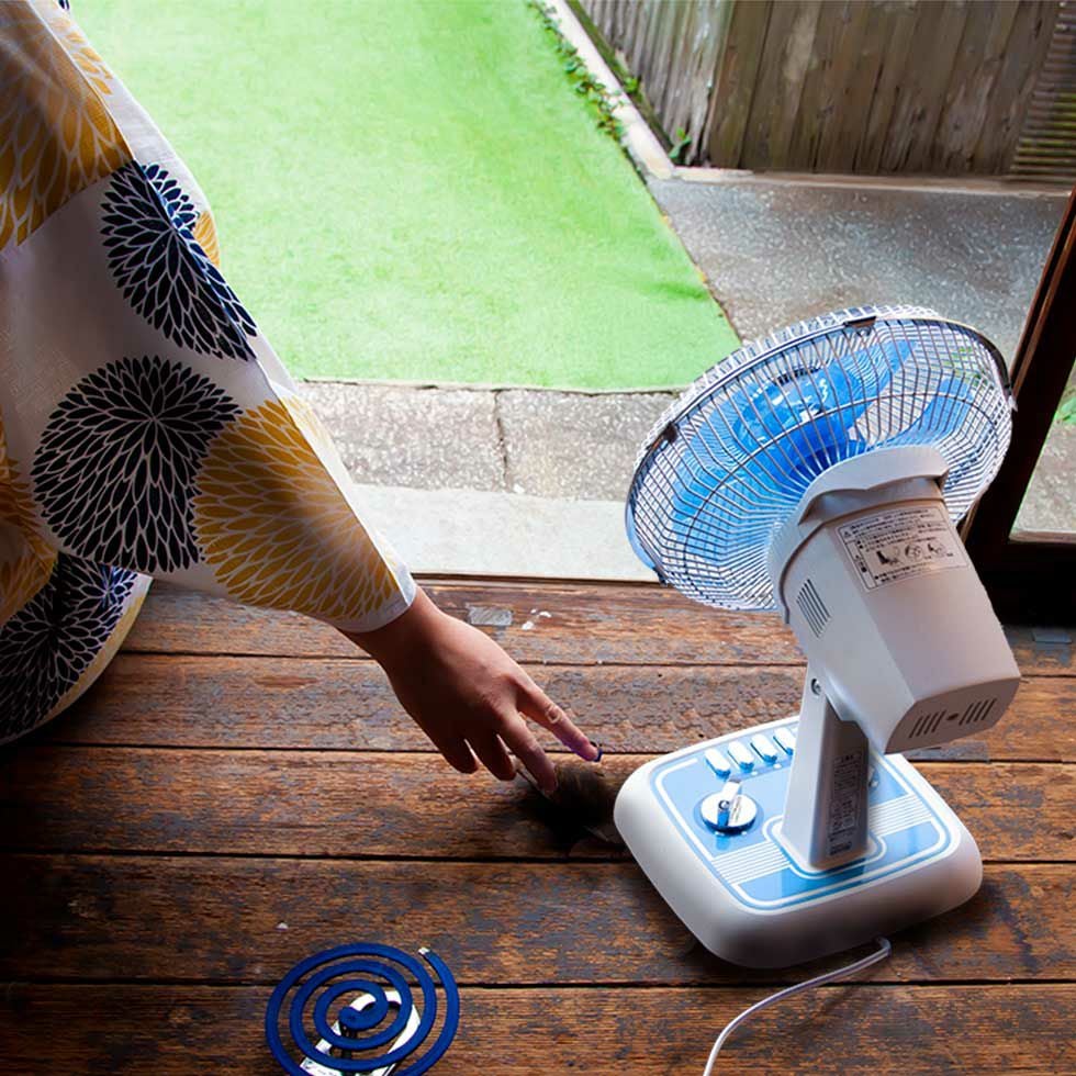 レトロデザインミニ扇風機ツインつまみKLF-2056 | コイズミオンライン