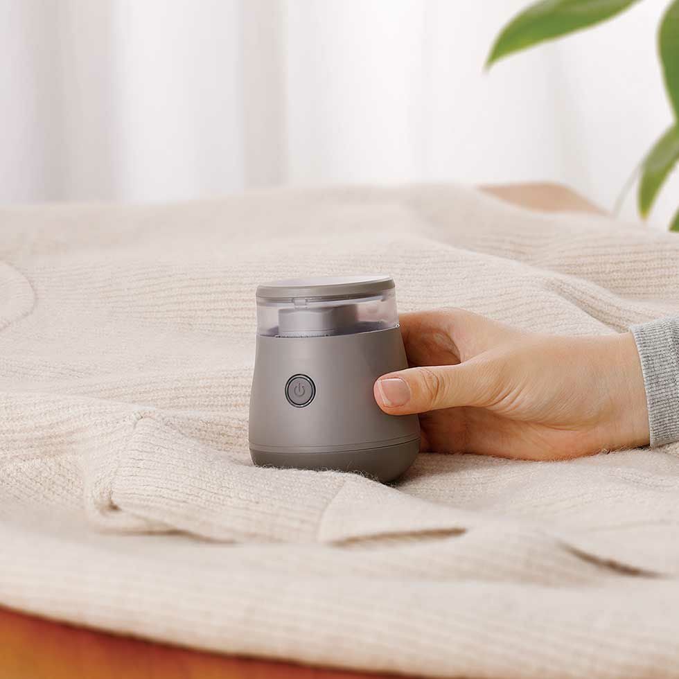 毛玉クリーナー乾電池式KKT-0100 | コイズミオンラインショップ