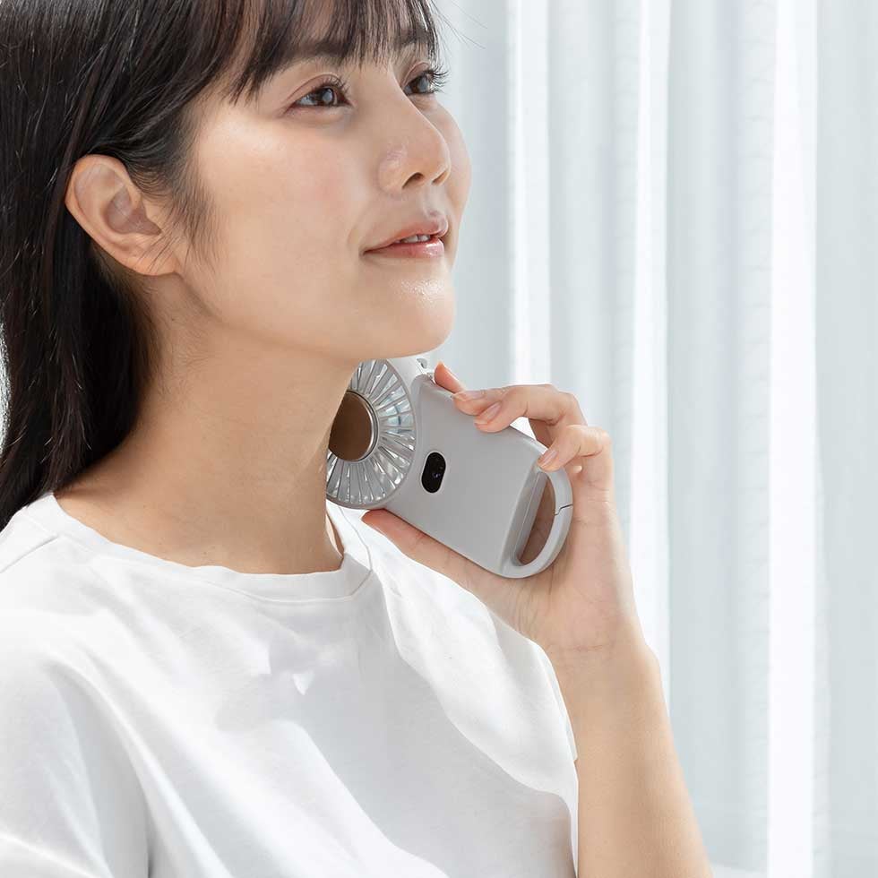 ハンディファンUSB充電式ひんやりプレートKPF-0662 | コイズミ